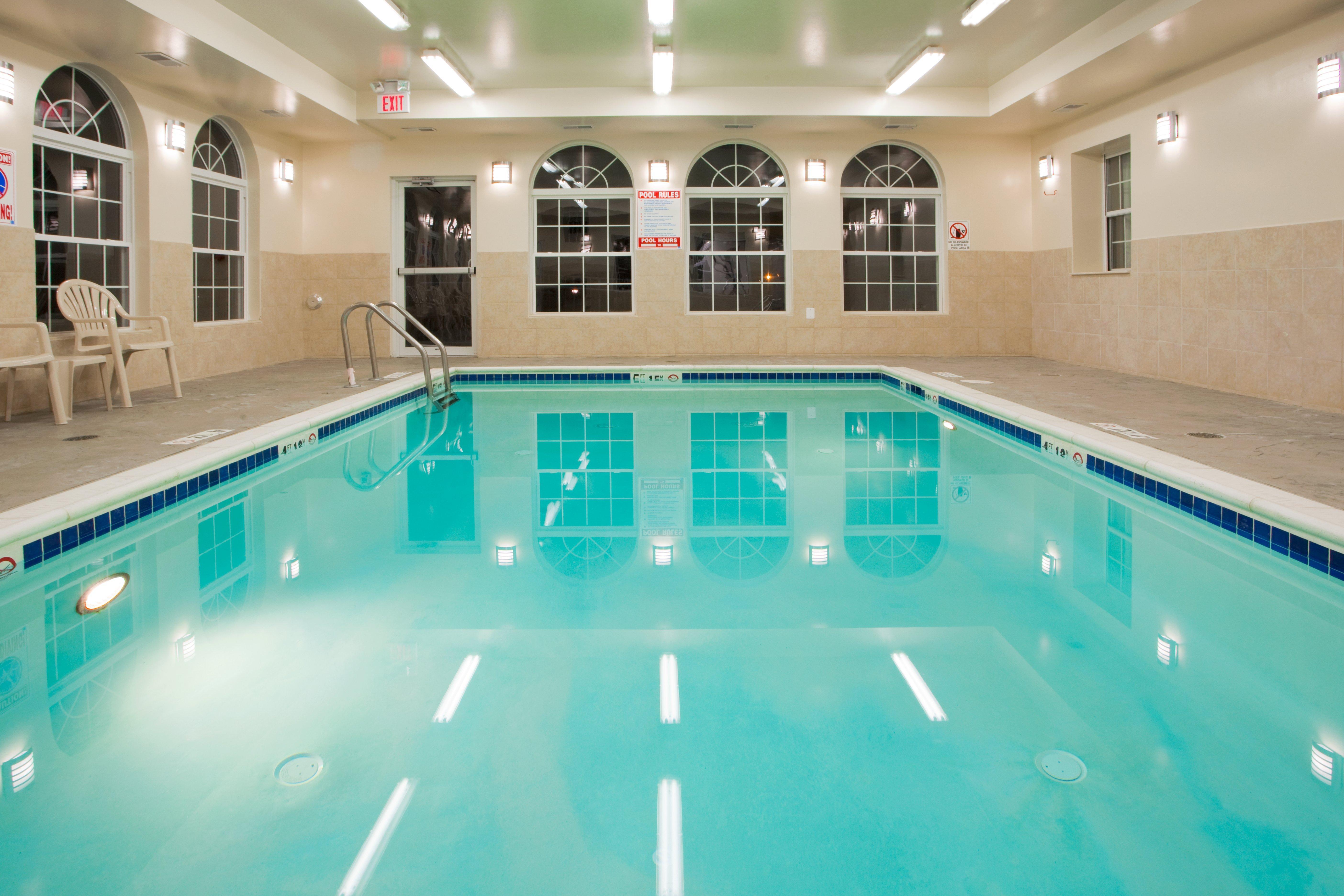 Holiday Inn Express Prince Frederick By Ihg Kültér fotó