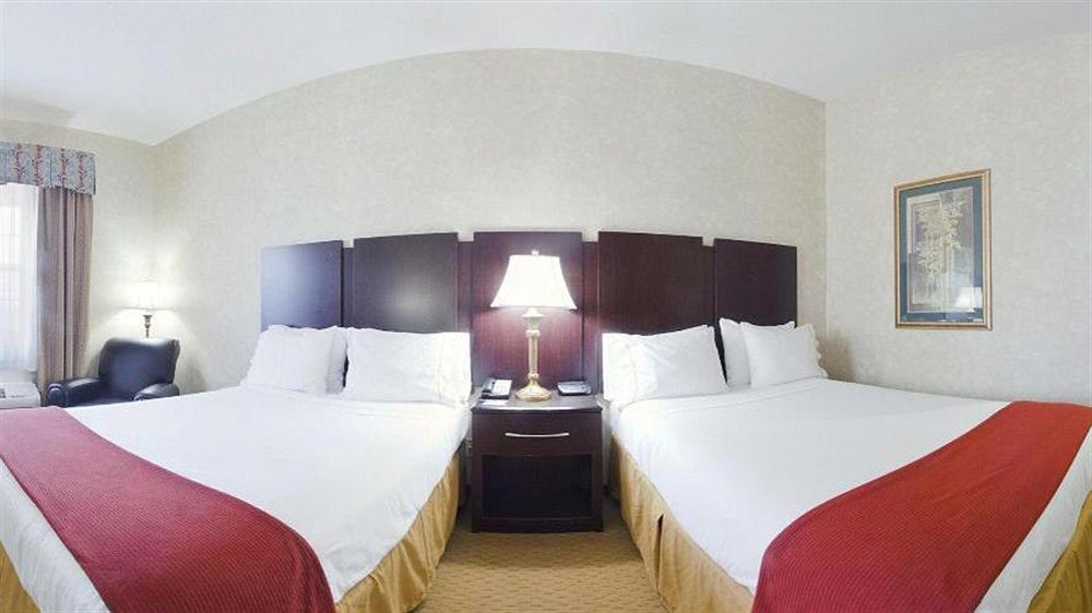Holiday Inn Express Prince Frederick By Ihg Kültér fotó