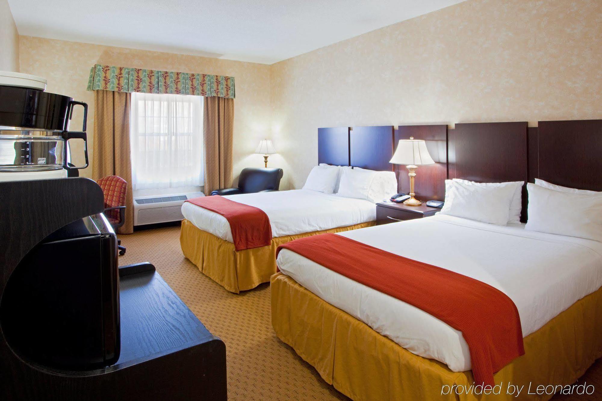 Holiday Inn Express Prince Frederick By Ihg Szoba fotó